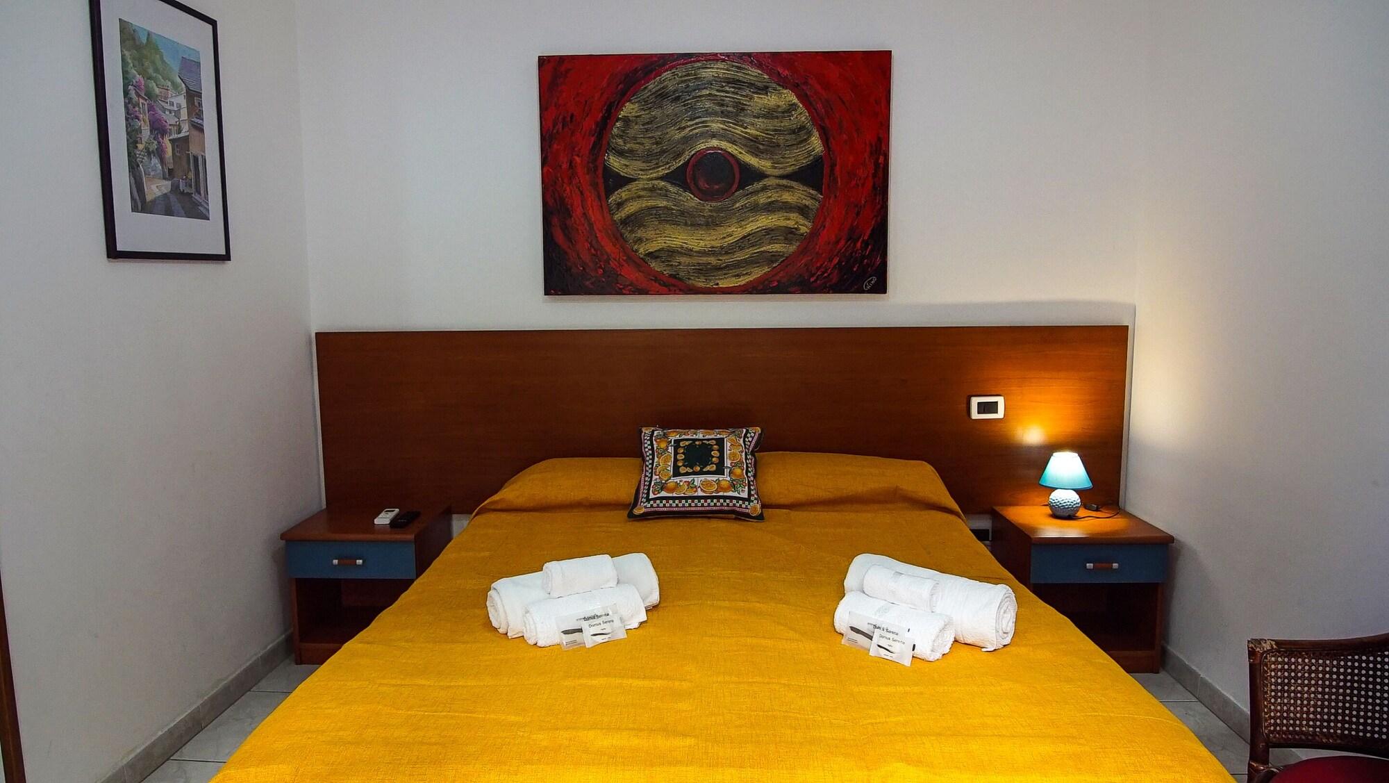 Baia Di Naxos Aparthotel Giardini Naxos Bagian luar foto